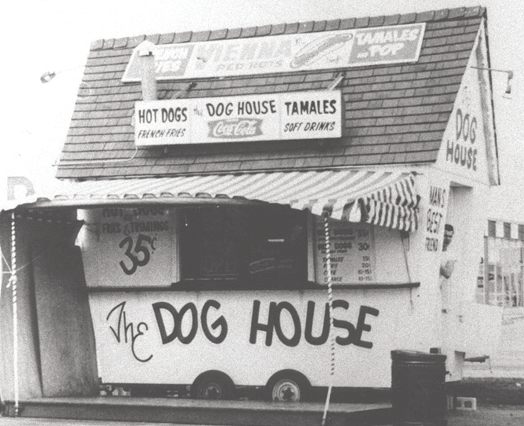 TheDogHouse_LR